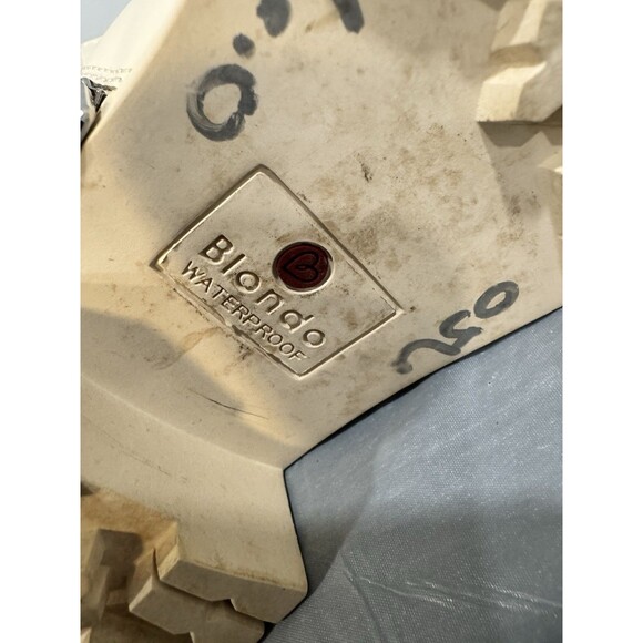 Blondo Waterproof Ankle Boots Cream Leather Lug Sole Lace Up Zip Women’s 6W - Picture 7 of 9